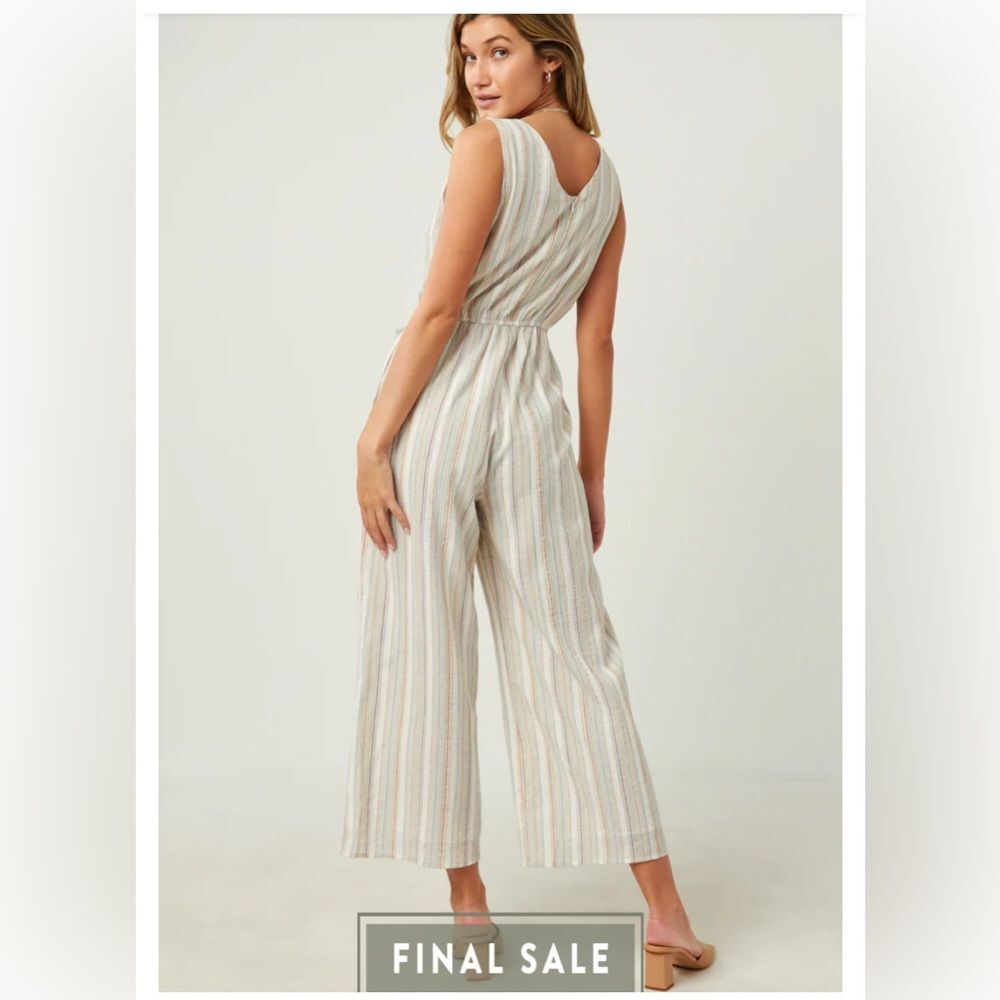 Hayden Los Angeles  Cream and White Jumpsuit with Tie Waist - Picture 2 of 5